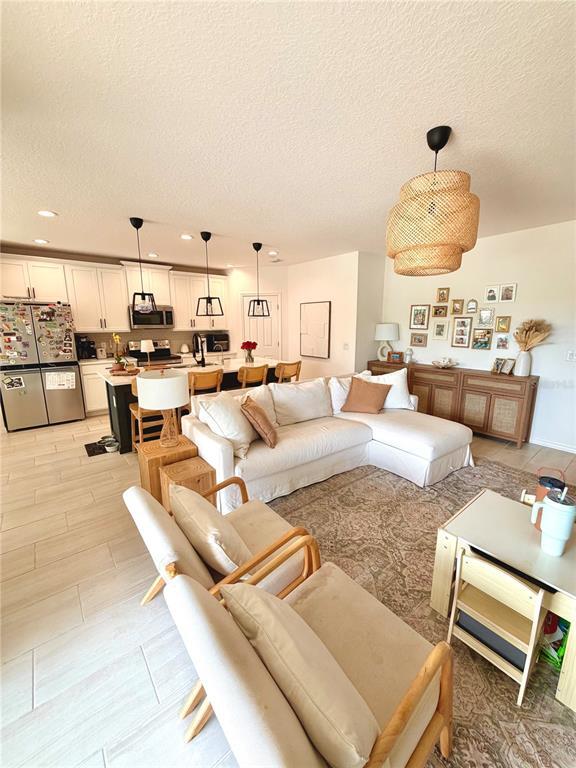 Building Photo - 4209 Deleon St