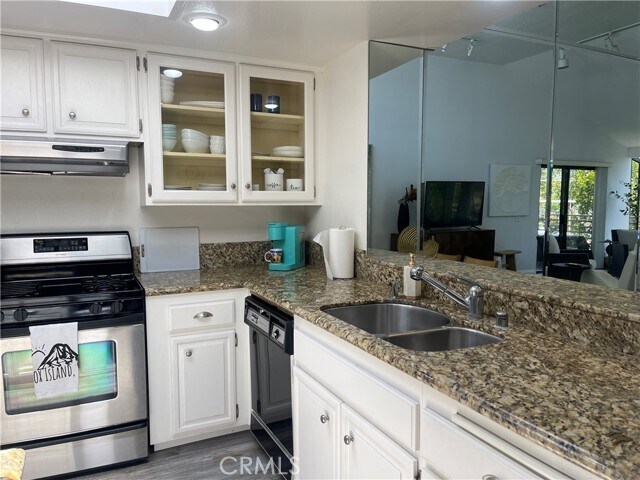 Building Photo - 270 Cagney Ln