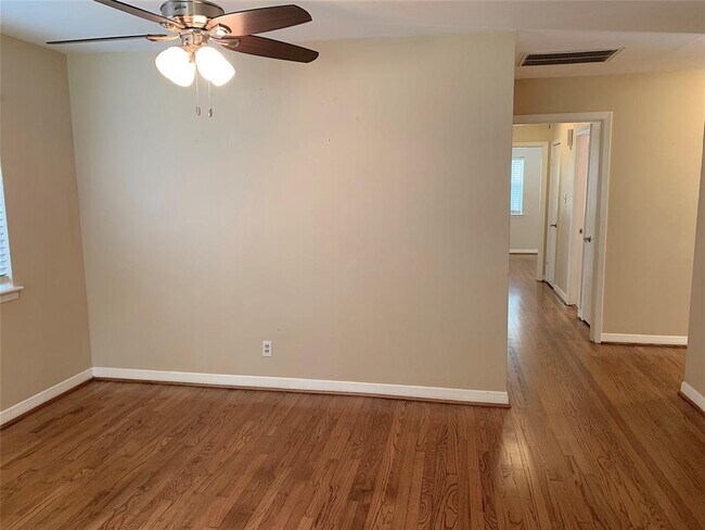 Building Photo - 4314 Warm Springs Rd