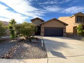 Building Photo - Beautiful 3 Bedroom Plus Office Recent Con...