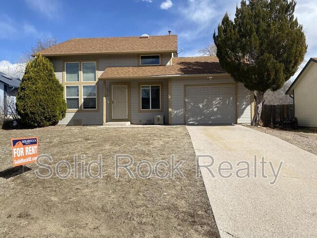 Primary Photo - 935 Greenbrier Dr