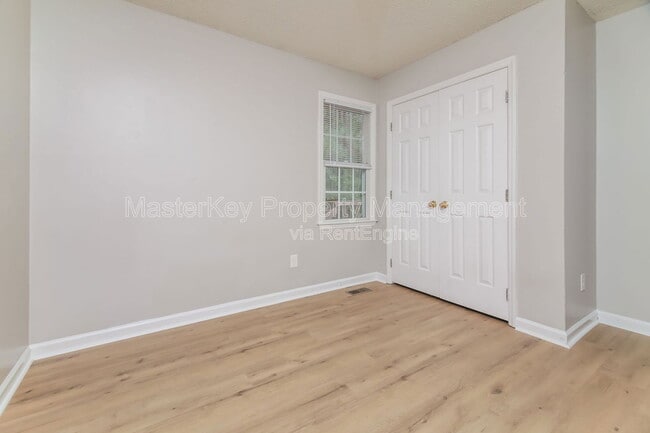 Building Photo - 1021 Amber Acres Ln