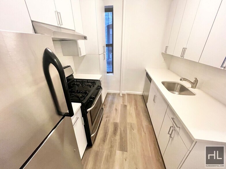 Building Photo - EAST 88 STREET