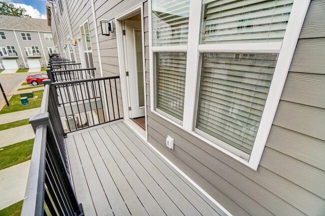 Building Photo - 5013 Sovereignty Ct