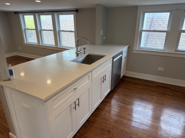 Building Photo - 3737 N Oconto Ave