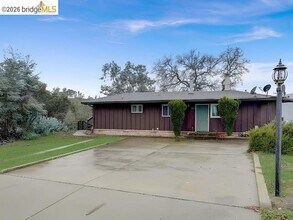 Building Photo - 1361 Steele Canyon Rd