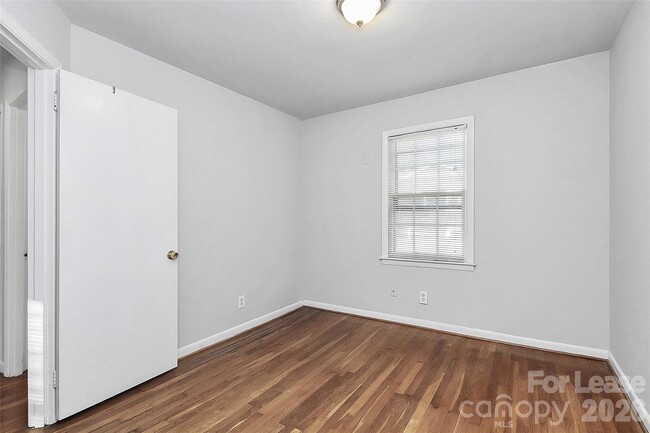 Building Photo - 4220 Castleton Rd