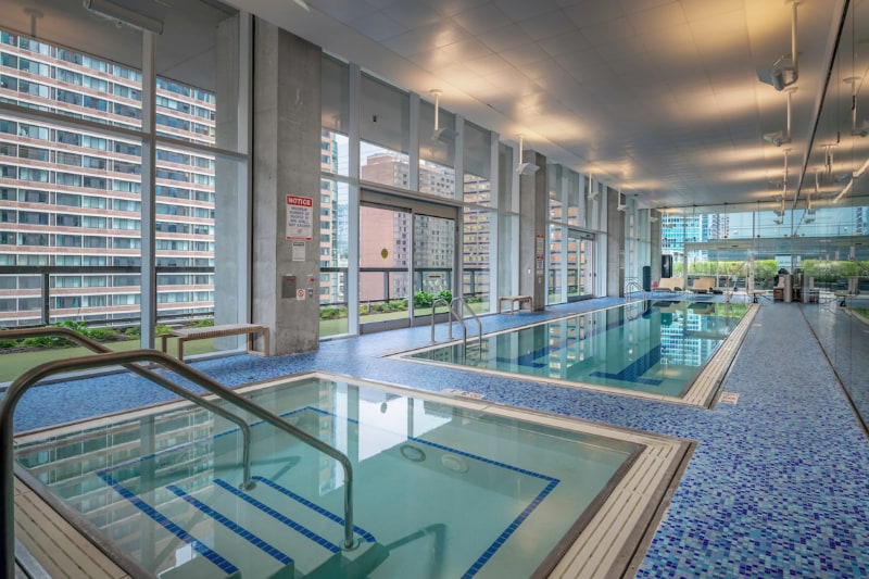 Building Photo - 235 E Illinois St