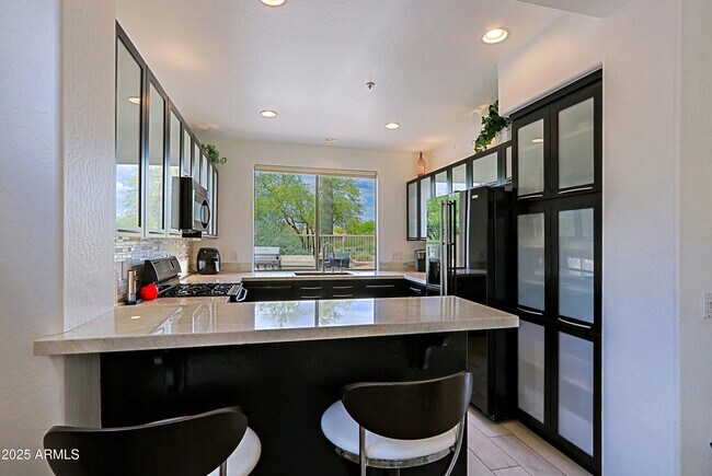 Building Photo - 32748 N 69th St