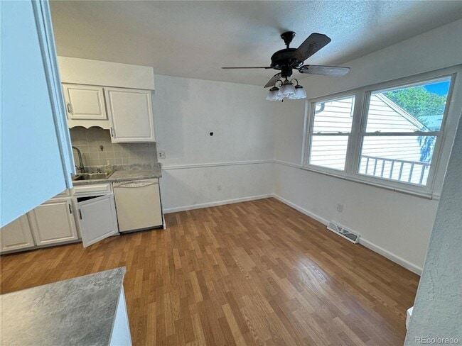 Building Photo - 7477 W Cedar Cir