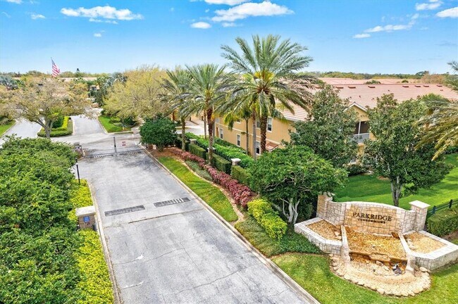 Building Photo - 3658 Parkridge Cir