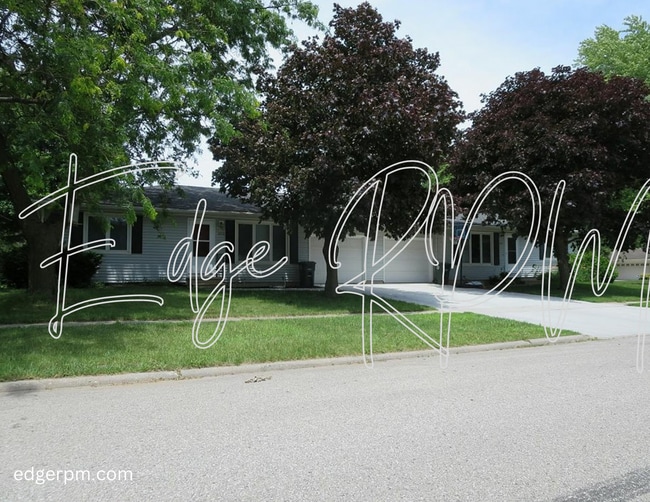 Primary Photo - For Rent: 2BR Duplex w/ Garage – Great Loc...