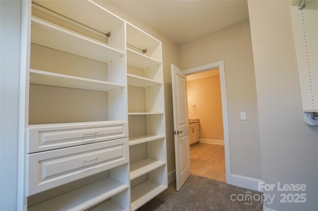 Building Photo - 20220 Shaffer Bach Ln