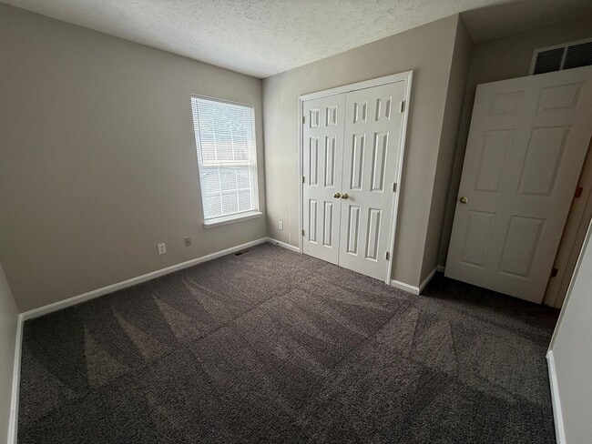 Building Photo - MOVE IN SPECIAL!! LARGE BEAUTIFUL 3 Bedroom 2.5 Bath Townhouse w/Finished Basement, Fenced in Yar...