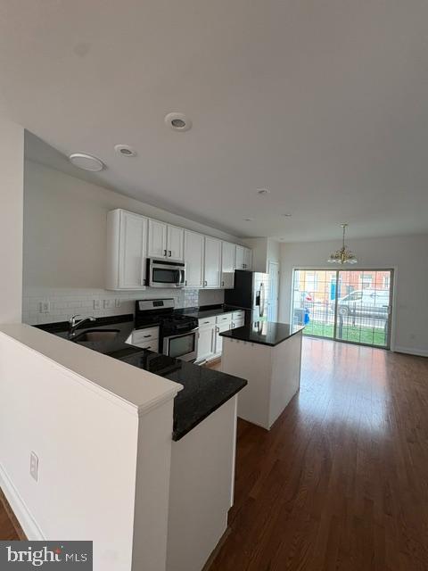 Building Photo - 2727 Tilton St