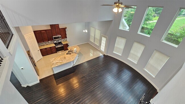 Building Photo - 3715 Aldridge Dr