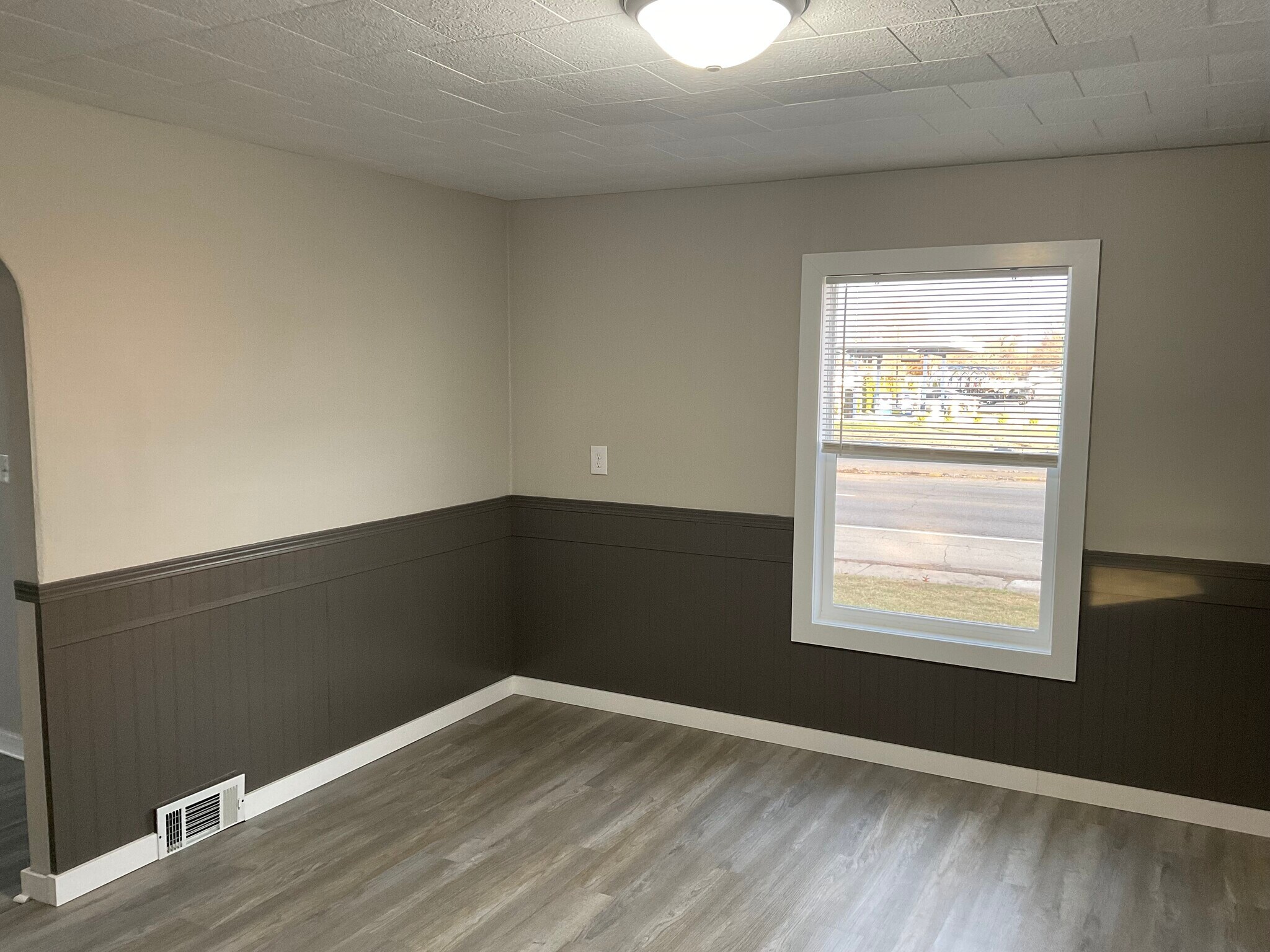 Building Photo - 6306 N 2nd St