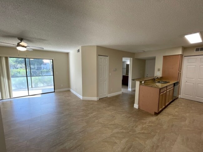 Building Photo - ANNUAL RENTAL - OASIS- 2 BED/2BATH