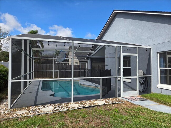 Building Photo - 10117 Somersby Dr
