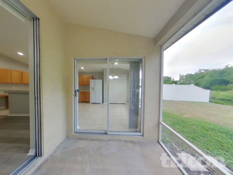 Building Photo - 31137 Chatterly Dr