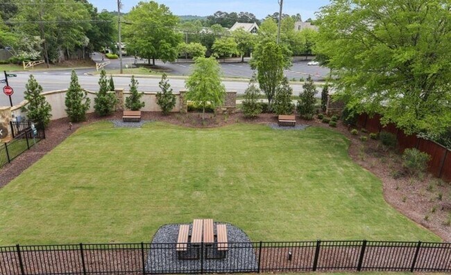 Building Photo - 110 Via Roma