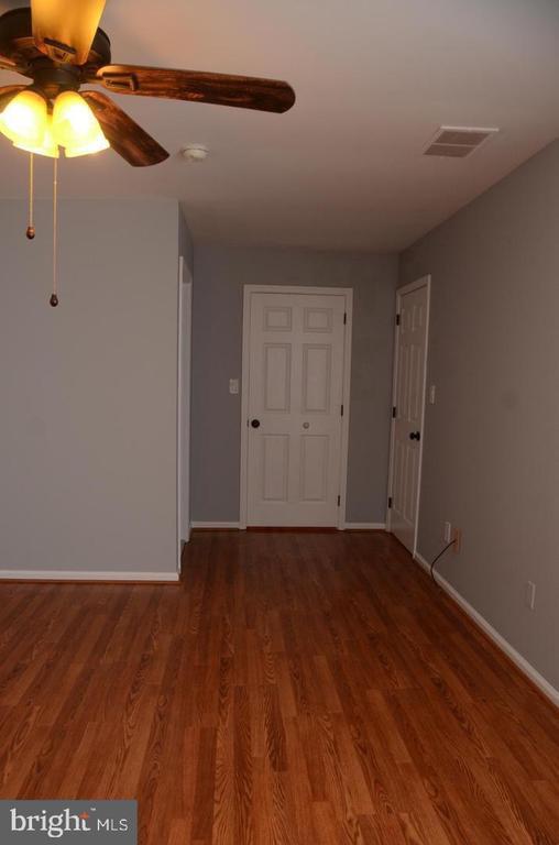 Building Photo - 5803 Coventry Way