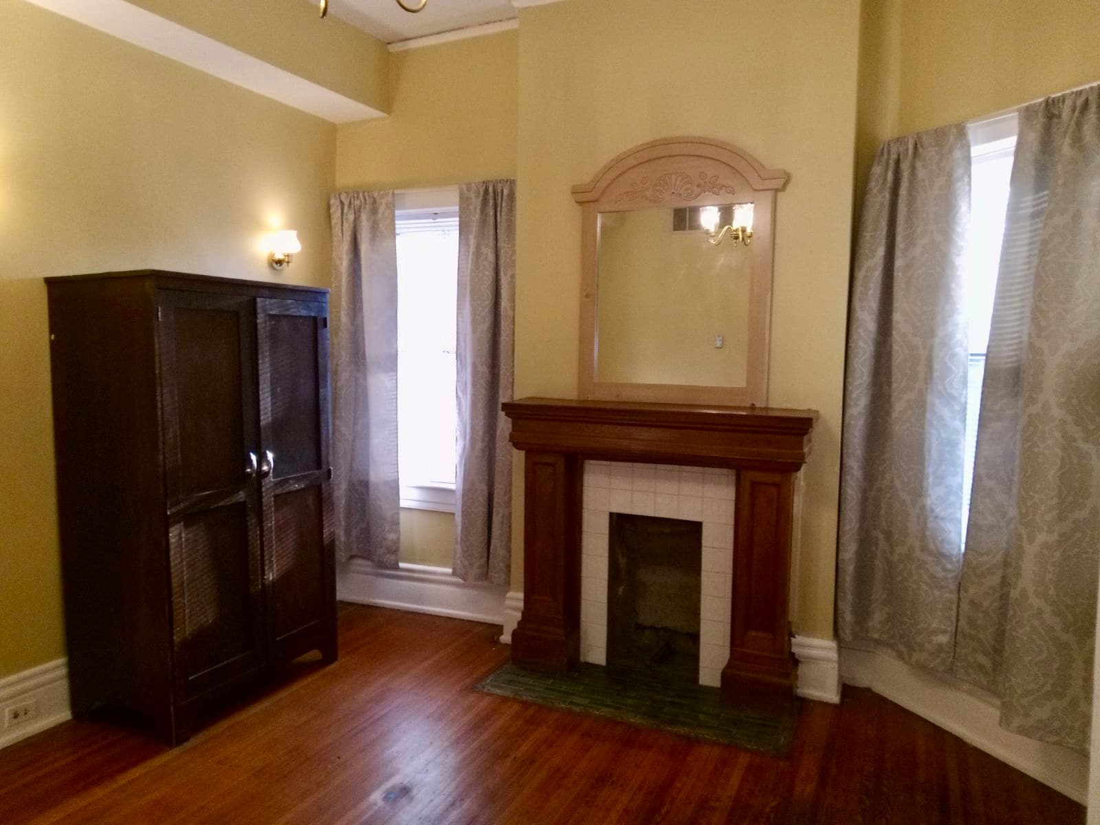 Building Photo - 1436 S 3rd St