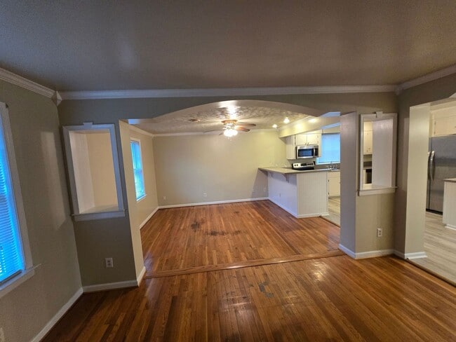 Building Photo - 3 BR House in S. Chesterfield - Available Now!