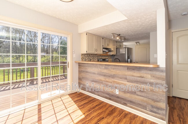 Building Photo - 4400 Northgate Dr