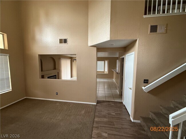 Building Photo - 922 Prairie Grass Dr