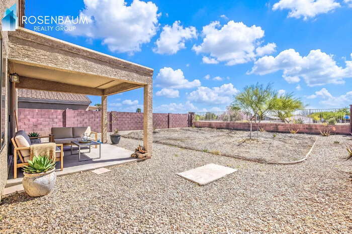 Building Photo - 24347 N Oasis Blvd