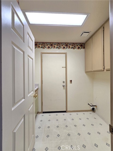 Building Photo - 13028 Baltimore Ct