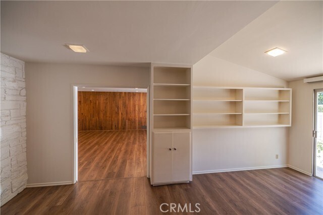 Building Photo - 784 Lockearn St