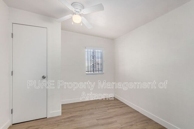 Building Photo - 1538 W Fillmore St