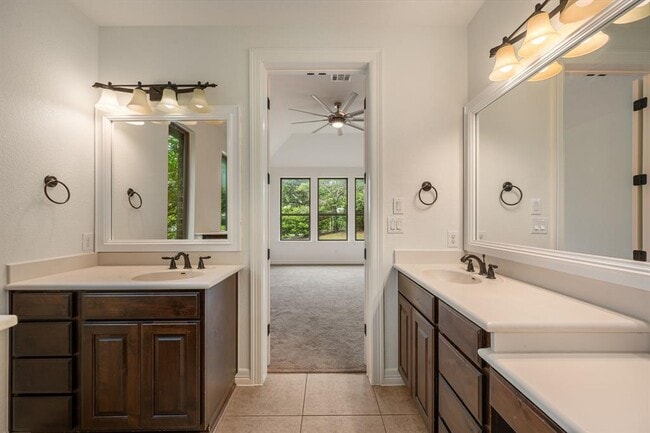 Building Photo - 2201 Quarry Loop