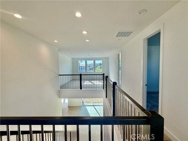 Building Photo - 101 Chapman