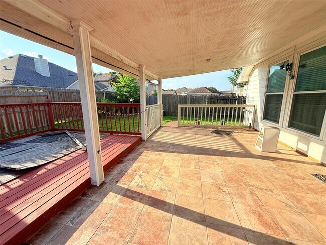 Building Photo - 4010 Highland Vale Ct