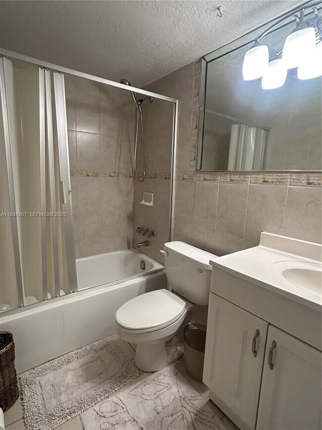 Building Photo - 8962 S Hollybrook Blvd