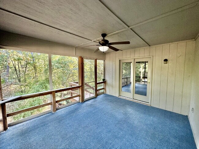 Building Photo - 25 N Cerney Ln