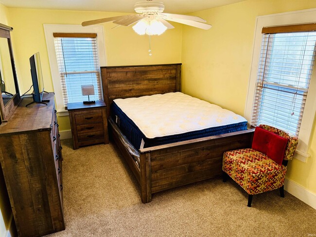 Building Photo - 4018 Webster St