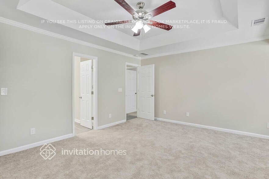 Building Photo - 869 Market Way