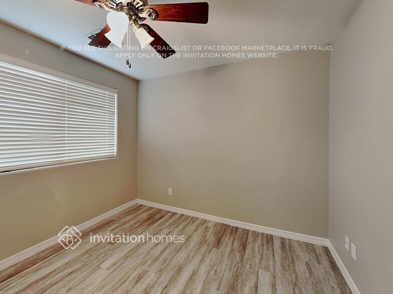 Building Photo - 26412 N 53rd Glen