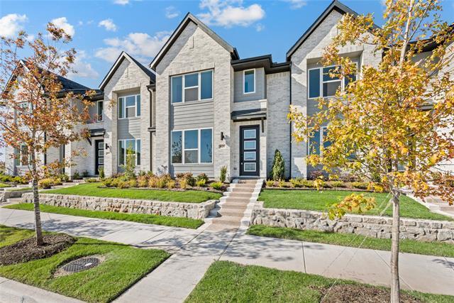 Building Photo - 9609 Dahlia Blvd