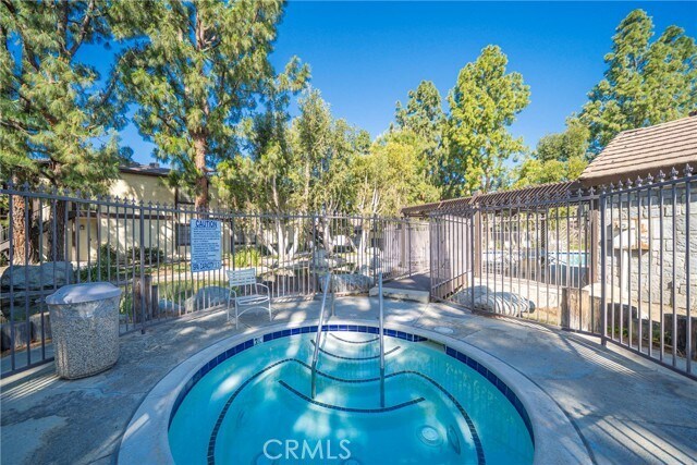 Building Photo - 12432 Bay Hill Ct