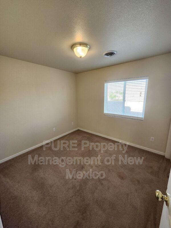 Building Photo - 3004 Calla Lilly Ln