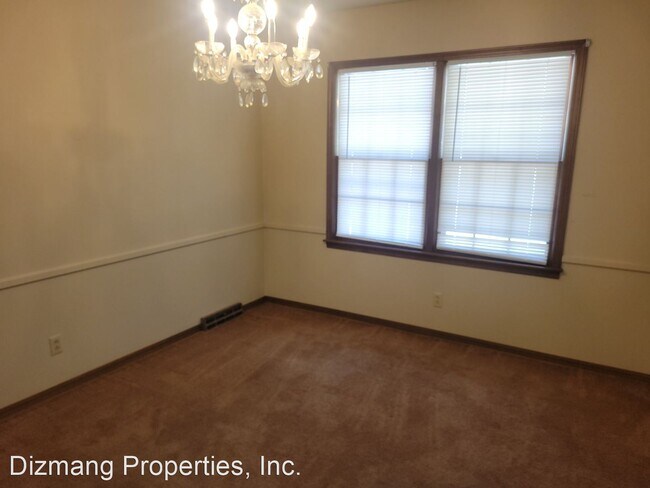 Building Photo - 3 br, 2 bath House - 656 W Katella St.