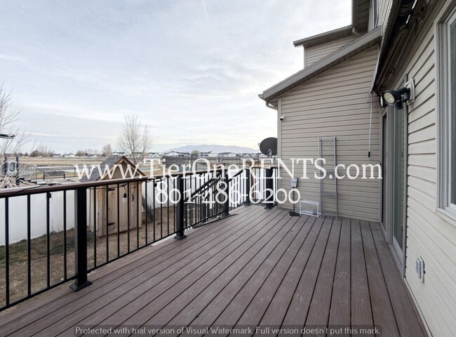 Building Photo - NO DEPOSIT option available for qualified renters