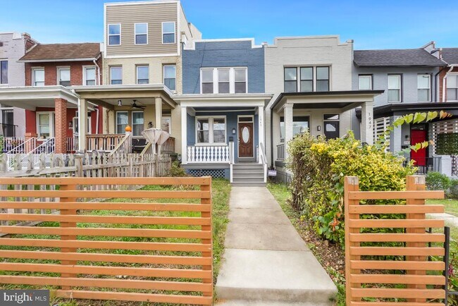 Building Photo - 1949 H St NE