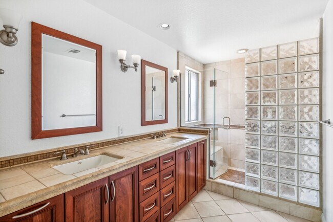 Building Photo - 29441 Port Royal Way