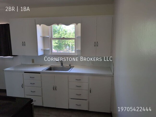 Building Photo - 931 Sherman St